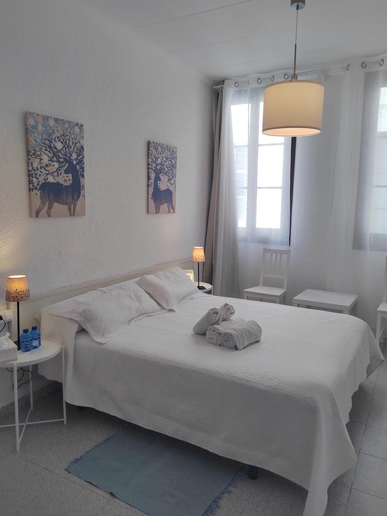 Hostal Dragonflybcn, Barcelona